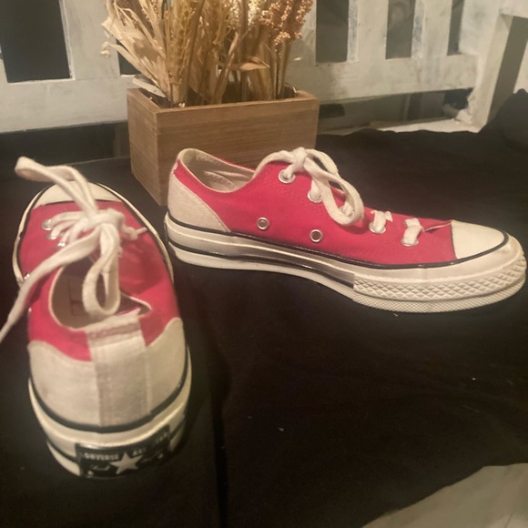 Authentic converse low rise top pink and white shoes - Picture 6 of 10